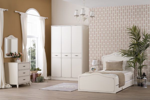 pearl s bedroom set