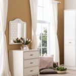 pearl s dresser and mirror