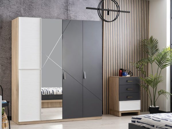 New city wardrobe