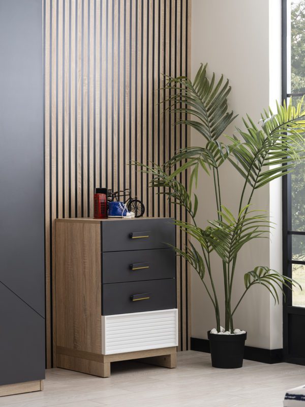 new city dresser