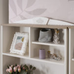 Pink freesie kids room