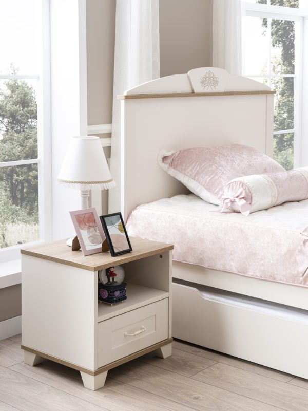 pink freesie nightstand