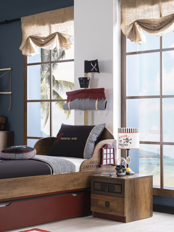 Pirate kids room