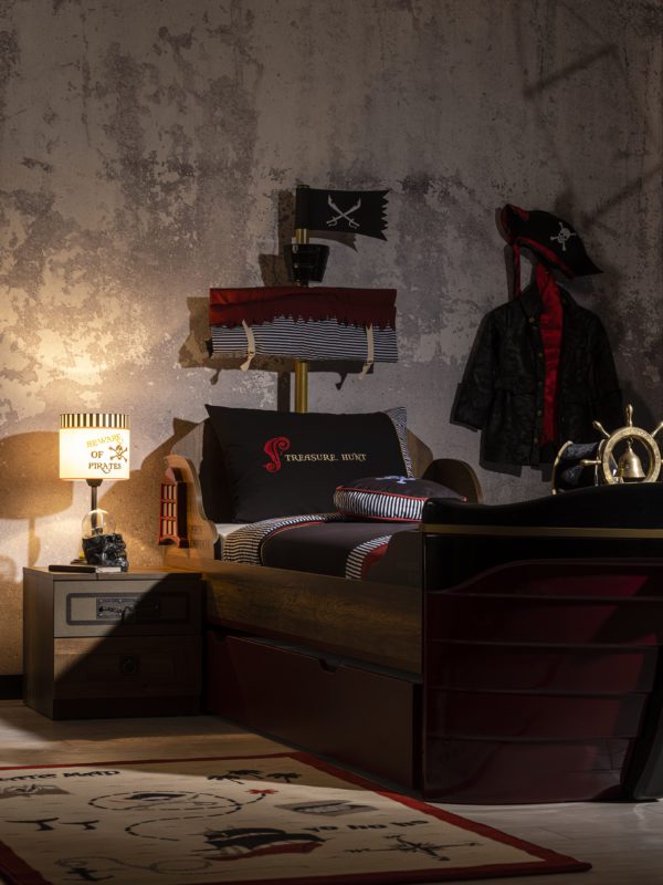 Pirate kids room