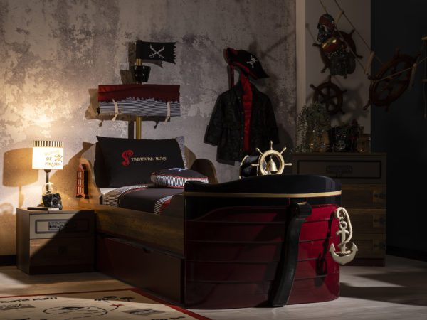 Pirate kids room