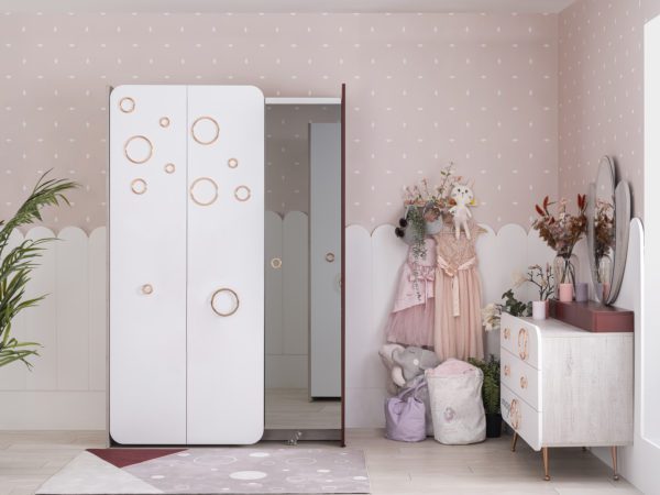 Life magic wardrobe and dresser