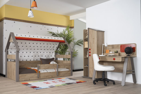 montessori hut kids room