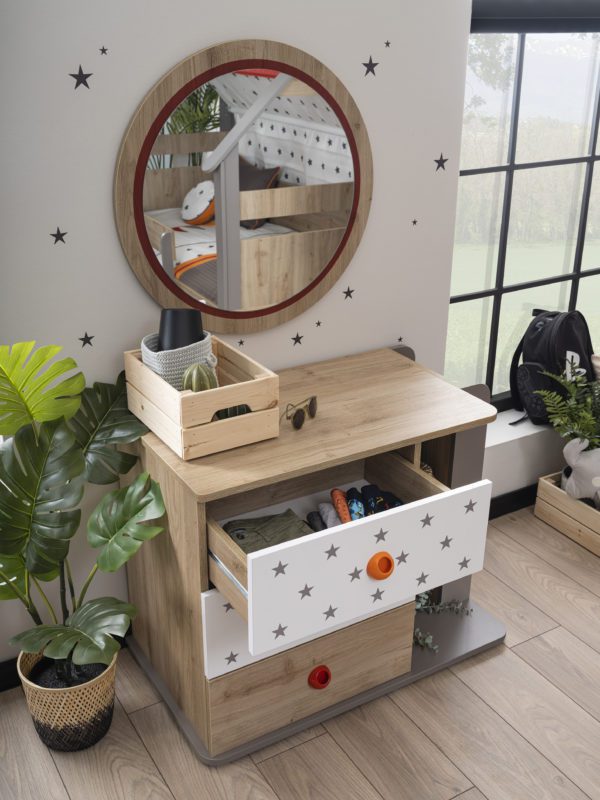 Montessori hut dresser with mirror