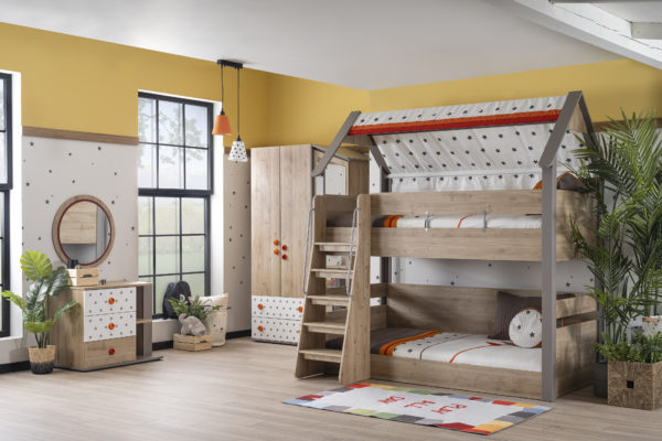 Montessori hut bunk bed room