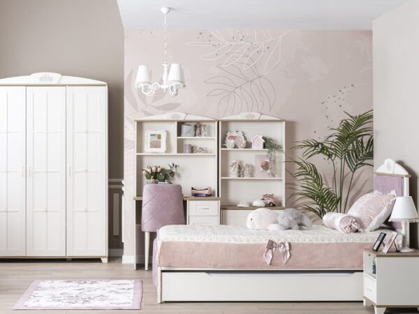 Pink Freesie Young Room