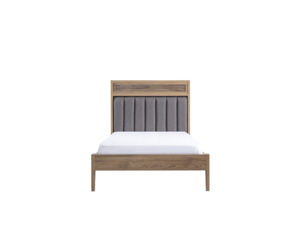 trio13763 Trio with headboard