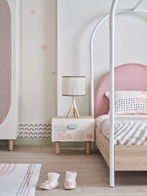 bonie nighstand and lampshade