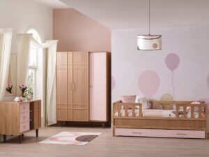 Alice toddler room