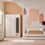 Louis bedroom set