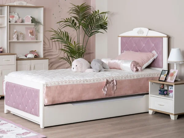 pink freesie bedspread